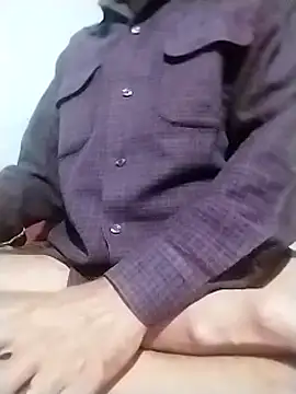 Snapshot of Skkumar2022 chatting on January 10, 2025, 9:13 am Skkumar2022 online show from January 10, 2025, 9:13 am