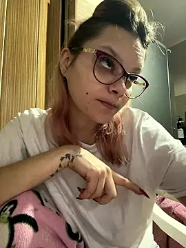 Snapshot of Tasty_Shape chatting on January 12, 2026, 5:58 am Tasty Shape online show from January 12, 2026, 5:58 am