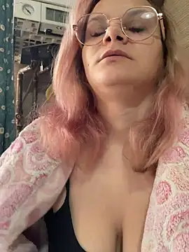 Snapshot of Tasty_Shape chatting on January 9, 2026, 8:54 am Tasty Shape online show from January 9, 2026, 8:54 am