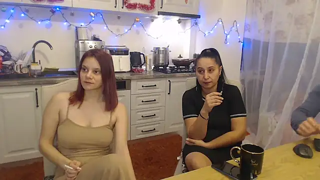 Snapshot of Tasty_Shape chatting on January 27, 2025, 3:50 pm Tasty Shape online show from January 27, 2025, 3:50 pm