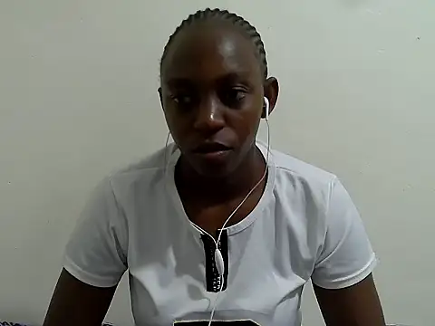 Snapshot of lizbela1 chatting on February 9, 2026, 7:23 pm lizbela1 online show from February 9, 2026, 7:23 pm