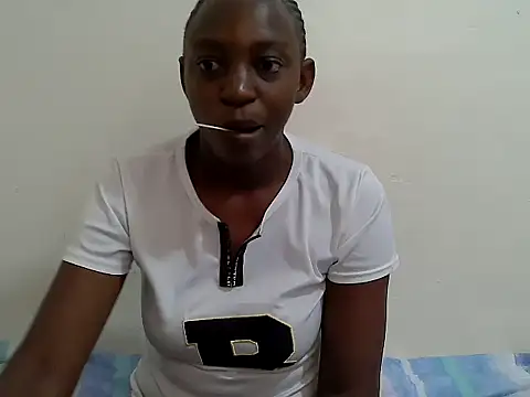 Snapshot of lizbela1 chatting on February 13, 2026, 12:05 pm lizbela1 online show from February 13, 2026, 12:05 pm
