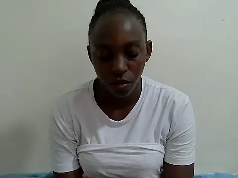 lizbela1 online show from April 28, 2026, 7:46 am