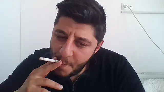 erkekkkadam online show from January 19, 2025, 1:33 pm