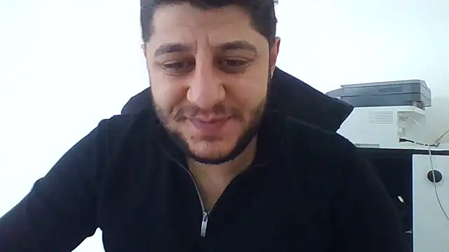 erkekkkadam online show from January 17, 2025, 5:21 am