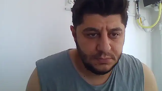 erkekkkadam online show from September 21, 2025, 7:02 am