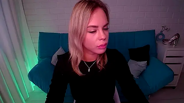 RikaRaily online show from September 28, 2025, 5:47 am