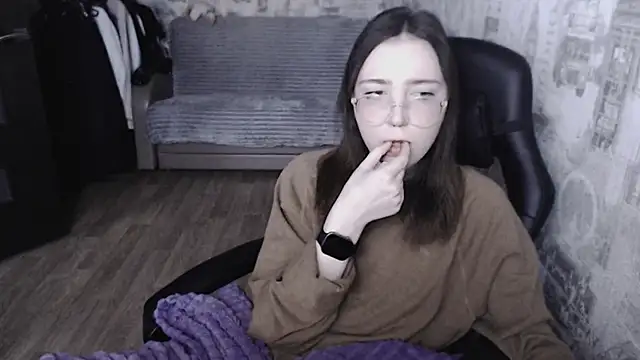 AmeliaKamishiro online show from February 15, 2025, 12:22 pm