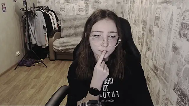 AmeliaKamishiro online show from December 12, 2024, 3:05 pm