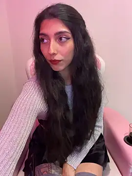Felicia smok3 online show from July 1, 2026, 4:46 am