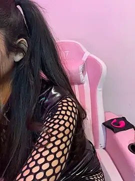 Snapshot of Felicia_smok3 chatting on May 30, 2026, 3:57 am Felicia smok3 online show from May 30, 2026, 3:57 am