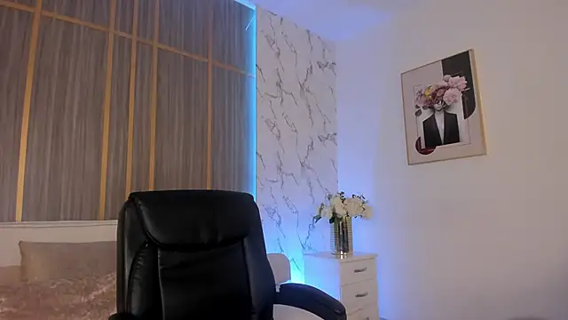 Snapshot of IsabellaAllen chatting on November 19, 2025, 9:59 pm IsabellaAllen online show from November 19, 2025, 9:59 pm