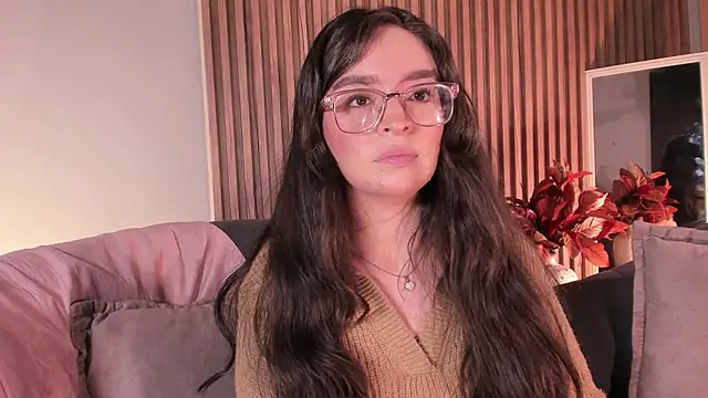 Eva Macalliter online show from March 20, 2026, 3:18 am