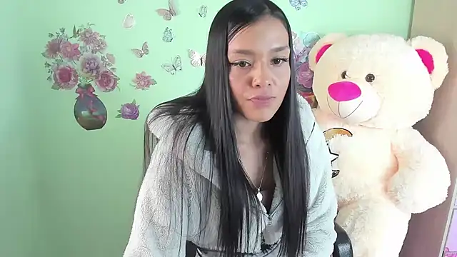 Snapshot of Bich_Anal_ chatting on June 26, 2026, 3:45 am Bich Anal online show from June 26, 2026, 3:45 am