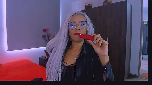 ScarlettMalbec online show from July 21, 2026, 9:16 pm