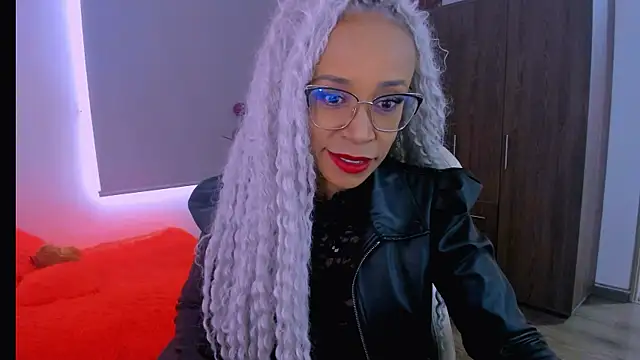 ScarlettMalbec online show from July 29, 2026, 9:36 pm