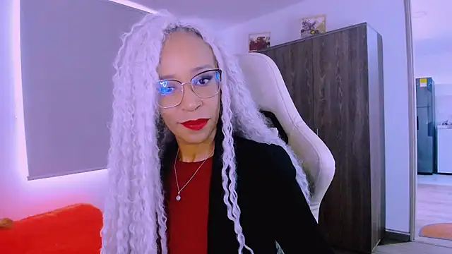 ScarlettMalbec online show from July 9, 2026, 8:30 pm
