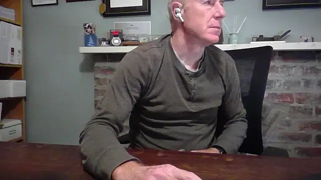 jiggy77777 online show from January 7, 2025, 10:19 pm