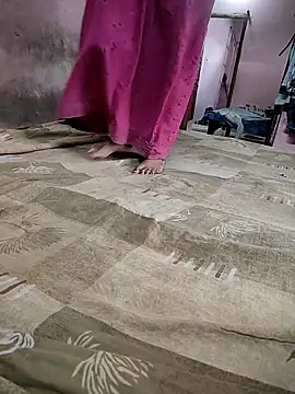 COUPLLE VILLAGE online show from September 9, 2025, 1:59 am