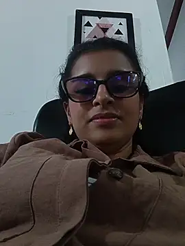 Alizon 1 online show from July 21, 2026, 8:32 pm