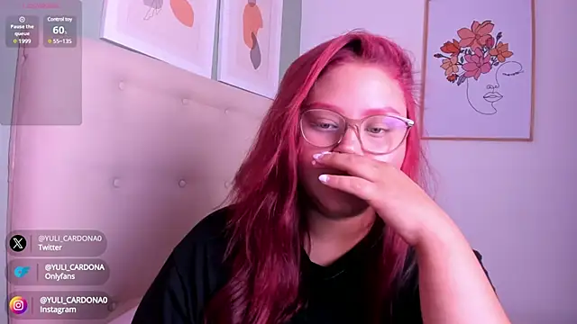 Snapshot of YuliCardona_ chatting on March 8, 2025, 5:01 pm YuliCardona online show from March 8, 2025, 5:01 pm