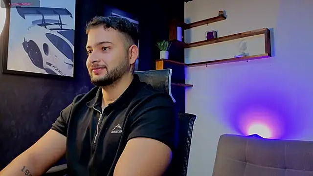 Snapshot of Andrew_Brown chatting on October 25, 2025, 4:18 pm Andrew Brown online show from October 25, 2025, 4:18 pm