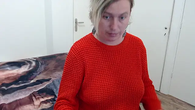 cumfun online show from November 18, 2025, 10:34 pm