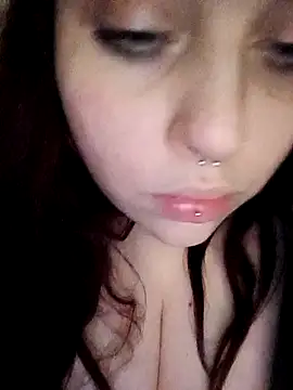 Snapshot of persefone97 chatting on January 19, 2025, 6:31 am persefone97 online show from January 19, 2025, 6:31 am