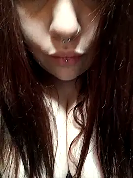 Snapshot of persefone97 chatting on January 13, 2025, 3:56 am persefone97 online show from January 13, 2025, 3:56 am