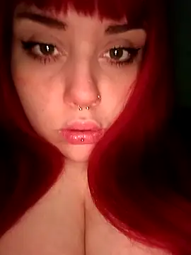 Snapshot of persefone97 chatting on October 10, 2025, 5:58 pm persefone97 online show from October 10, 2025, 5:58 pm