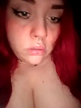 Snapshot of persefone97 chatting on September 27, 2025, 6:36 pm persefone97 online show from September 27, 2025, 6:36 pm