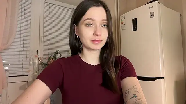 Snapshot of _liatris_ chatting on November 27, 2025, 4:18 pm liatris online show from November 27, 2025, 4:18 pm