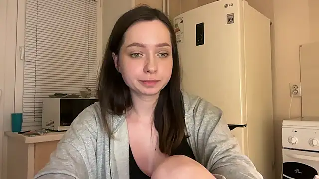 Snapshot of _liatris_ chatting on September 17, 2025, 3:36 pm  liatris  online show from September 17, 2025, 3:36 pm
