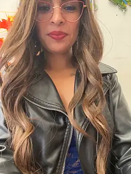 Astrid-- online show from April 15, 2026, 7:58 pm