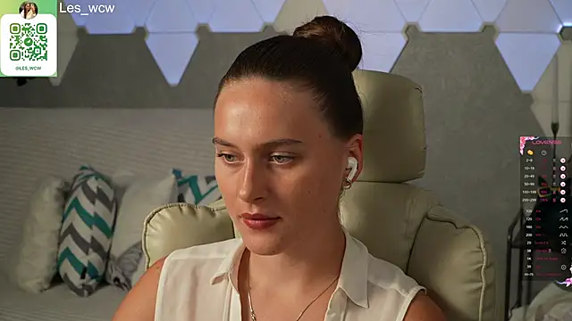 HarleyDeess online show from September 23, 2025, 7:32 pm