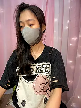 Snapshot of DA-EUN chatting on September 15, 2025, 4:02 am DA-EUN online show from September 15, 2025, 4:02 am