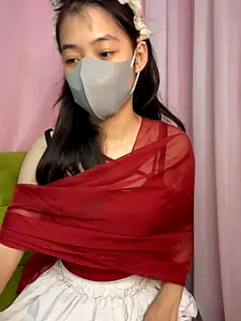 Snapshot of DA-EUN chatting on September 19, 2025, 3:05 pm DA-EUN online show from September 19, 2025, 3:05 pm