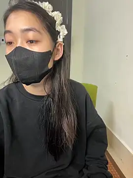 Snapshot of DA-EUN chatting on March 2, 2025, 8:48 am DA-EUN online show from March 2, 2025, 8:48 am