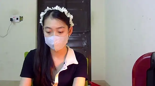 Snapshot of DA-EUN chatting on February 28, 2025, 8:31 am DA-EUN online show from February 28, 2025, 8:31 am