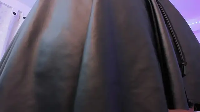 Snapshot of Samanta_roberts1 chatting on October 6, 2025, 1:12 pm Samanta roberts1 online show from October 6, 2025, 1:12 pm