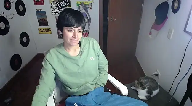 9 Fernanda 9 online show from February 9, 2025, 1:33 am