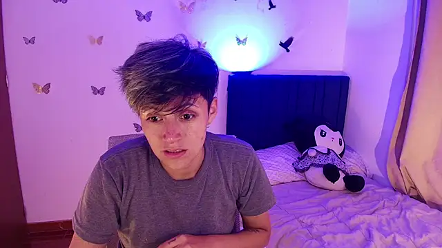 9 Fernanda 9 online show from November 20, 2025, 7:53 am