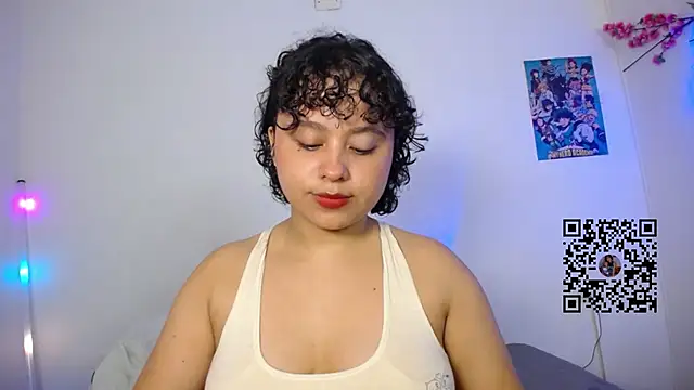 Snapshot of lou_cute chatting on July 24, 2026, 3:02 am lou cute online show from July 24, 2026, 3:02 am
