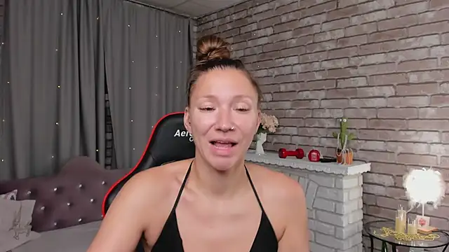 SarahCoksss online show from May 21, 2026, 12:19 am