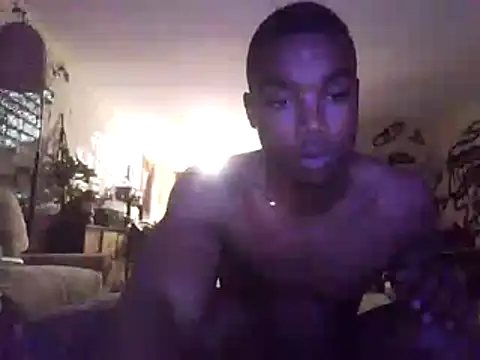 Snapshot of Shhhtrey0375 chatting on June 14, 2026, 2:57 am Shhhtrey0375 online show from June 14, 2026, 2:57 am