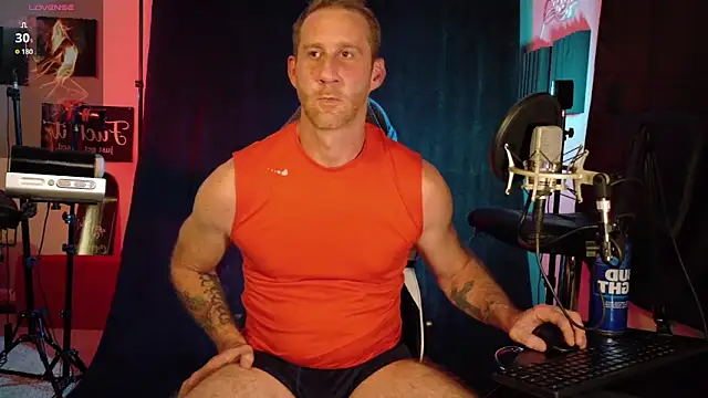 FiftyShadez online show from April 26, 2026, 4:32 am