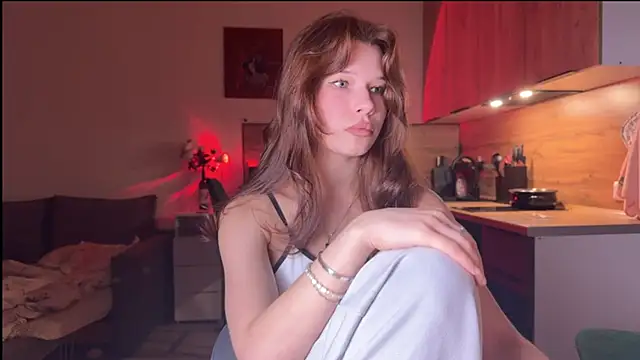 Snapshot of YourOblivion chatting on October 17, 2025, 7:48 pm YourOblivion online show from October 17, 2025, 7:48 pm