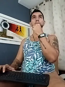 JULESLAKES online show from April 18, 2026, 11:56 am