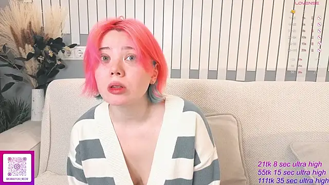 Snapshot of __KawaiiYuki__ chatting on November 27, 2025, 10:16 am KawaiiYuki online show from November 27, 2025, 10:16 am