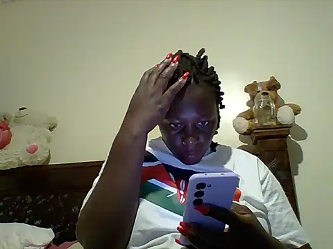 Snapshot of Poisonous_Ivy chatting on April 14, 2026, 10:15 pm Poisonous Ivy online show from April 14, 2026, 10:15 pm